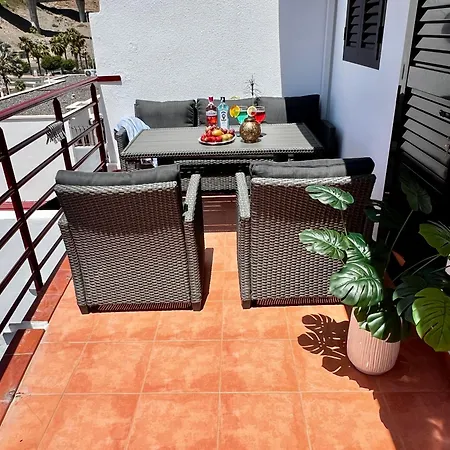 Puerto Rico In Front Of The Shopping Center With Private Heated Saltwater Jacuzzi Pool & Arcade Games Villa *